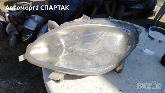 Smatr fortwo 1999година фар
