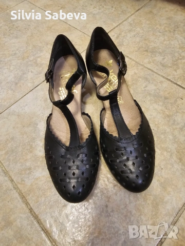 Черни кожени обувки Rieker с нисък ток 38 размер