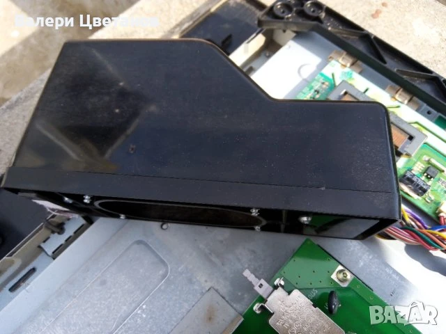 телевизор TechiSat TechniLine 32 HD на части, снимка 15 - Части и Платки - 51425584