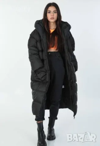 Черно дълго дамско зимно яке 