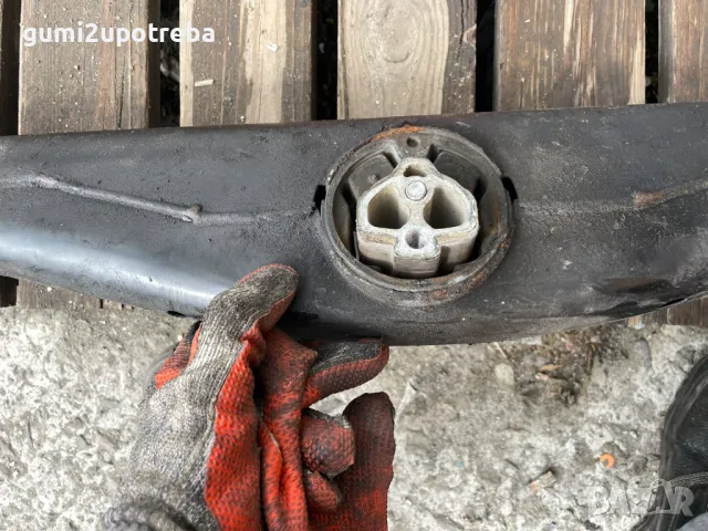 Греда под Раздатъчна Кутия Porsche Cayenne 4,8I/385ps/2008, снимка 5 - Части - 49363056