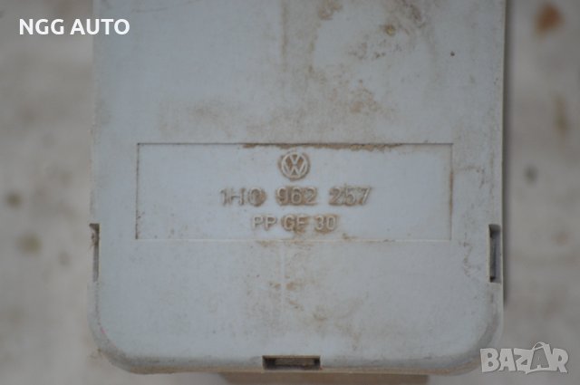 Вакуум помпа за централно заключване 1H0 962 257, PP GF 30 за VW Volkswagen, снимка 2 - Части - 39760685