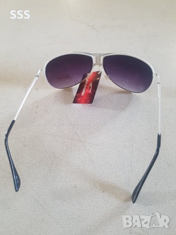 Очилa, снимка 4 - Слънчеви и диоптрични очила - 41792387