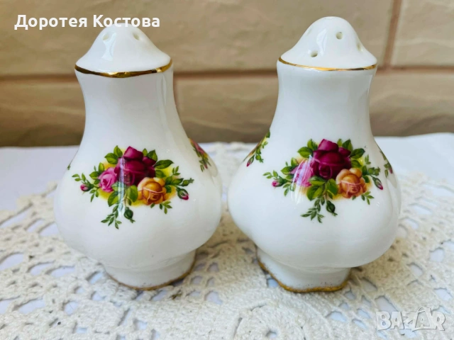 ROYAL ALBERT красиви солнички от костен порцелан от Англия