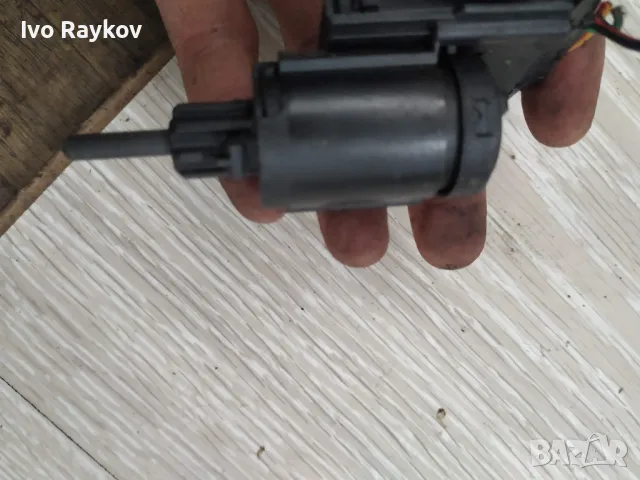 Стоп машинка 3B0945511A за VW, снимка 2 - Части - 47297709