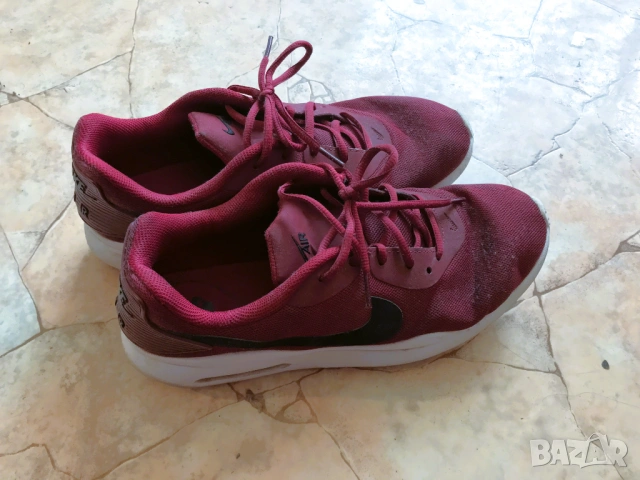 Nike Air Max Motion бордо – мъжки номер 46, отлично състояние, снимка 5 - Маратонки - 53653547