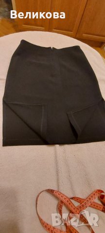 Черна права пола с цепки, снимка 4 - Поли - 35673693