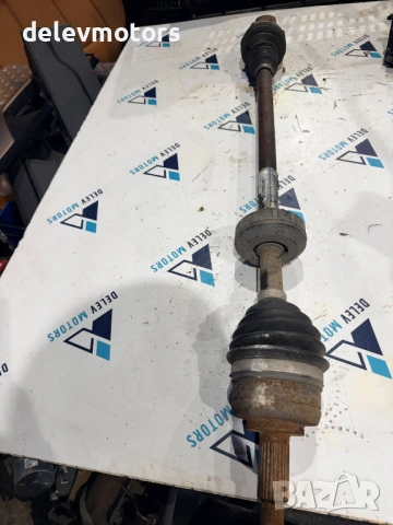 91006276R дясна полуоска от Dacia Dokker 1.2 TCe, двигател H5F402, 115 кс. , 5 ск., 140000 км, 2013г