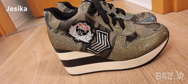 Обувки с платформа, снимка 3 - Дамски ежедневни обувки - 34705129