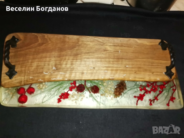 Дъска за сервиране и рязане, епоксидна смола с коледни мотиви, снимка 3 - Коледни подаръци - 52676563