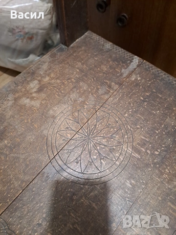 2 бр. Ретро стола запазени с релеф, снимка 6 - Столове - 53660138