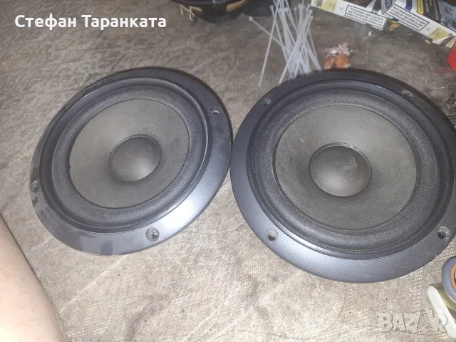 Мидбасови говорители Pioneer 