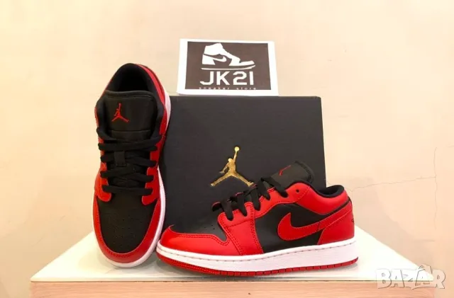 Nike Air Jordan 1 Low GS „Reverse Bred“  номер 39 , снимка 5 - Маратонки - 50178165