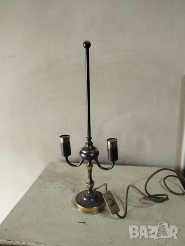 Ретро настолна лампа, снимка 1 - Настолни лампи - 44717462