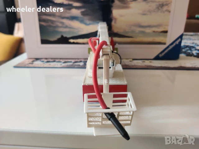 Метална количка SIKU Камион пожарна с Вишка Mercedes LKW, снимка 4 - Колекции - 50835977