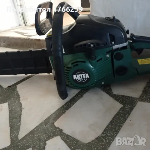 Бензинов трион Akita