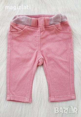 Бебешки дънки 0-3 месеца, снимка 1 - Панталони и долнища за бебе - 41773950
