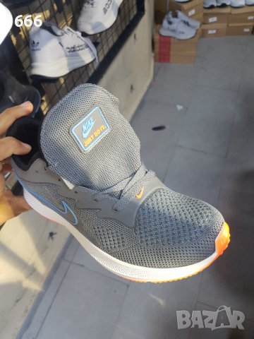 Маратонки, снимка 2 - Маратонки - 42318902