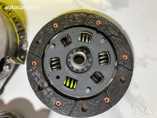 Комплект съединител LUK за AUTOBIANCHI A112, FIAT Panda, Uno, SEAT Fura, LANCIA Y10, A112 , снимка 3 - Части - 48292752