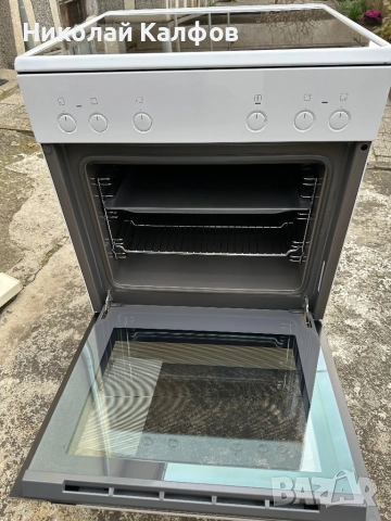 Свободно стояща готварска печка Бош/Bosch, снимка 5 - Печки, фурни - 52589130