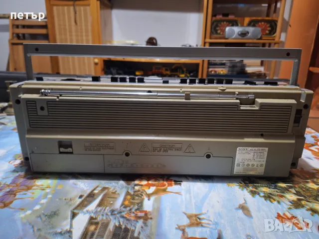 Касетофон Сони, снимка 9 - Радиокасетофони, транзистори - 48642416