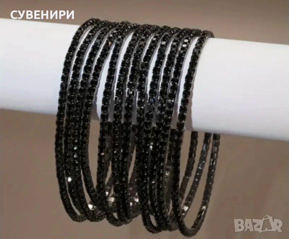 Нежни гривни със синтетичен цирконий , снимка 10 - Гривни - 51918582