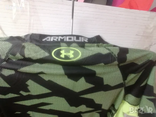 Продавам чисто нова зелена разтеглива бързосъхнеща тениска Under Armour , снимка 4 - Тениски - 48424459