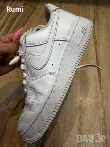 Оригинални бели кецове Nike Air Force 1  ! 39 н , снимка 4 - Детски маратонки - 52179837