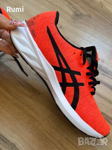 Нови оригинални Мъжки маратонки ASICS ROADBLAST TOKYO! 43,5 н, снимка 3 - Маратонки - 51869510