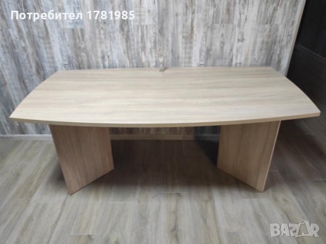 Конферентна маса