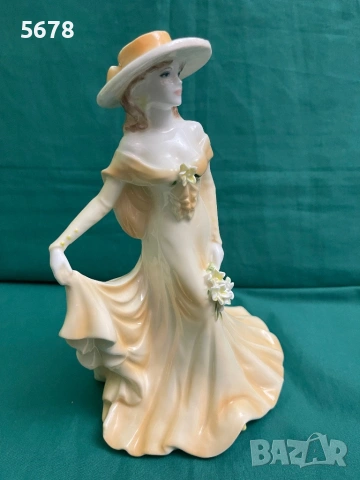 Порцеланова фигурка Coalport, снимка 2 - Колекции - 53540224