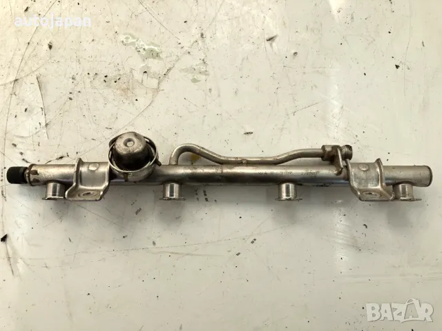 Инжекционна рейка  Mercedes W203 C-class C180 A1110703095