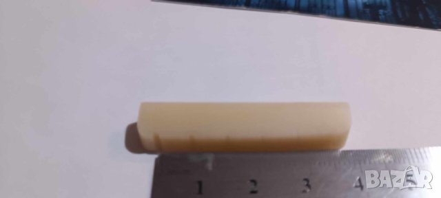 GIBSON Natural BONE Nut , снимка 7 - Китари - 41565634