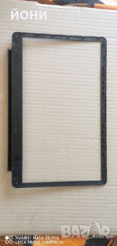 Prestigio Smartbook 141 C2-оригинален безел, снимка 2 - Части за лаптопи - 34513764