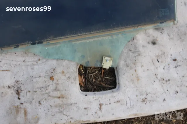 Стъкло задно ляво Мазда 3 2008 седан Mazda 3, снимка 2 - Части - 48581309