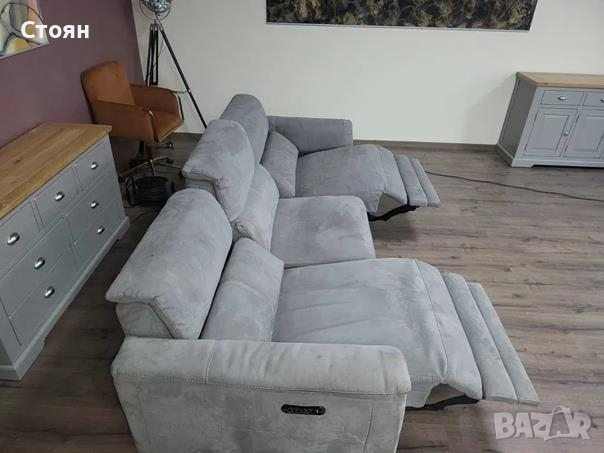 Сив диван от плат четворка с електрически релакс механизъм, снимка 7 - Дивани и мека мебел - 44701380