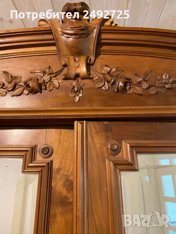 Гардероб Шкаф антик масив огледало кристал Дърворезба 