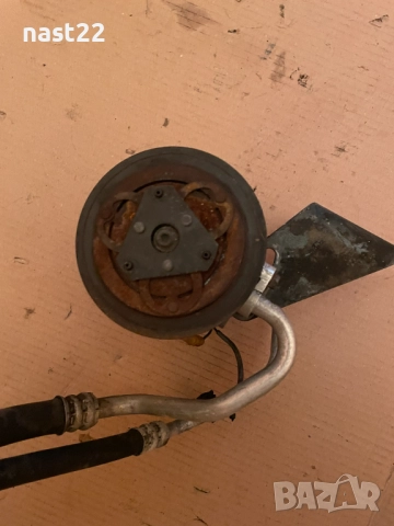 Компресор за климатик Сузуки Гранд Витара 95201-70CG0, снимка 2 - Части - 52678058