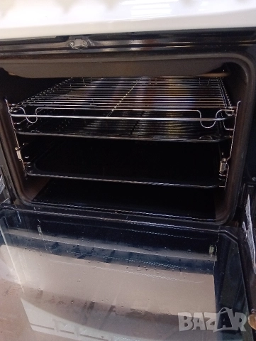 Свободно стояща печка с керамичен плот VOSS Electrolux с две години гаранция!, снимка 6 - Печки, фурни - 52543923