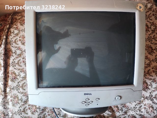 Dell екранен монитор e771p, снимка 2 - Монитори - 50792319