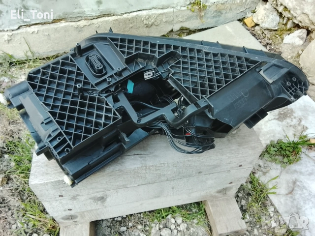 Десен фар за VW Tiguan за части, снимка 6 - Части - 53790296