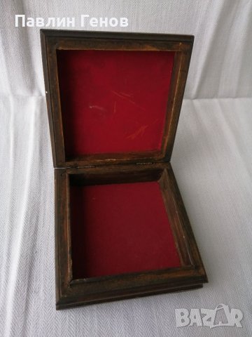Стара дървена кутия,  меден обков, снимка 3 - Антикварни и старинни предмети - 38844957