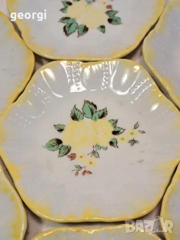 японски шестоъгълни порцеланови мини чинийки 6/3, снимка 2 - Сервизи - 49275241