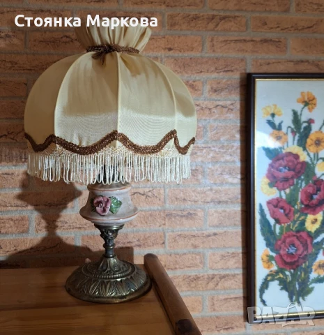 Красива нощна лампа, снимка 5 - Настолни лампи - 51335763