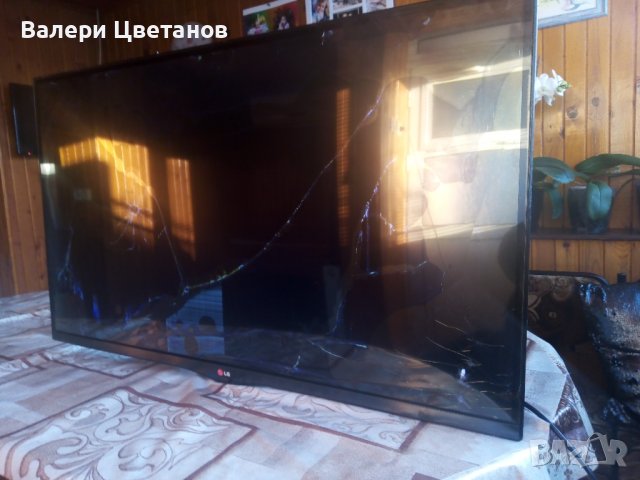 телевизор  LG  42LA660S   на части , снимка 2 - Телевизори - 39603173