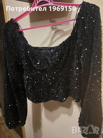 Дамска блузка с паети нова