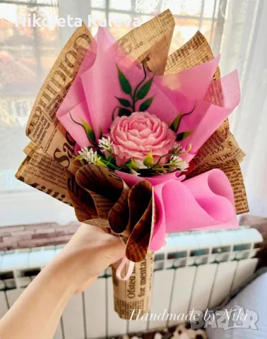 Ръчно изработен букет с цвете от глицеринов сапун, снимка 3 - Други - 47969032