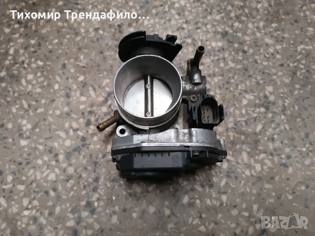 Дроселова клапа Volkswagen Golf 4 2000 1.6 101hp 06A133064J , 06A 133 064 J , AKL мотор, снимка 6 - Части - 48167345