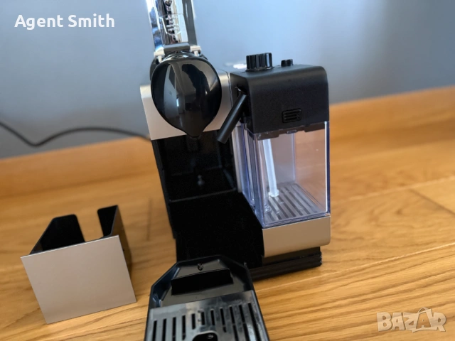 Кафемашина Nespresso Lattissima Plus, снимка 6 - Кафемашини - 53779326