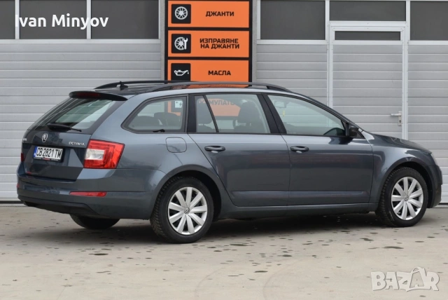 Skoda Octavia 1.6 DSG, снимка 7 - Автомобили и джипове - 53699383